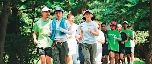 衰老和癌症的原因找到了！清除干净百病全无，年轻10岁！