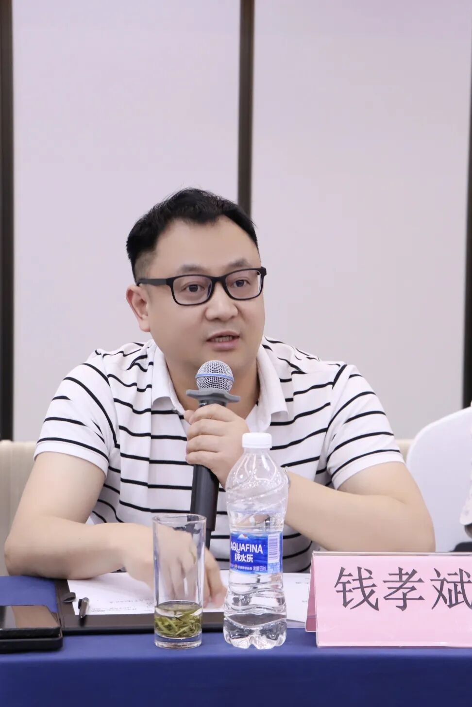 【会务动态】走进新华三探访前沿AI，共话智能体赋能企业发展｜浙江省四川商会五届五次会长办公会在杭州召开