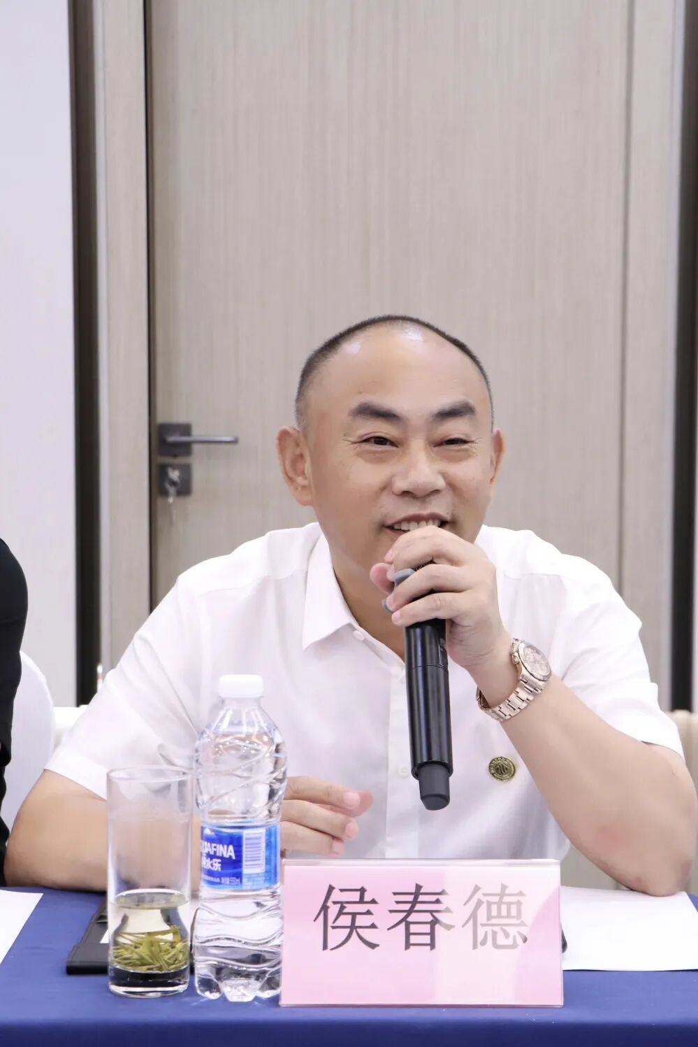 【会务动态】走进新华三探访前沿AI，共话智能体赋能企业发展｜浙江省四川商会五届五次会长办公会在杭州召开