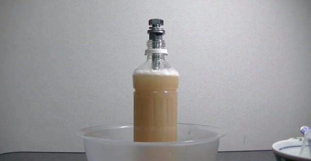 怎样在家自制飞机杯教你自制一个飞机杯，正经脸。插图6