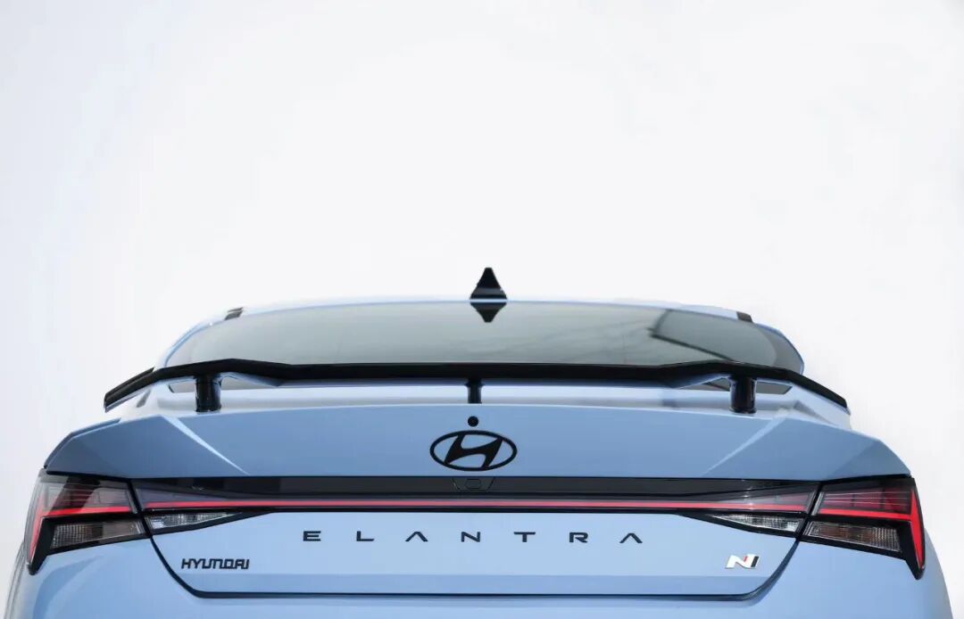 韩国车有着天壤之别的体验,这要得益于现代汽车在国际市场的长久努力