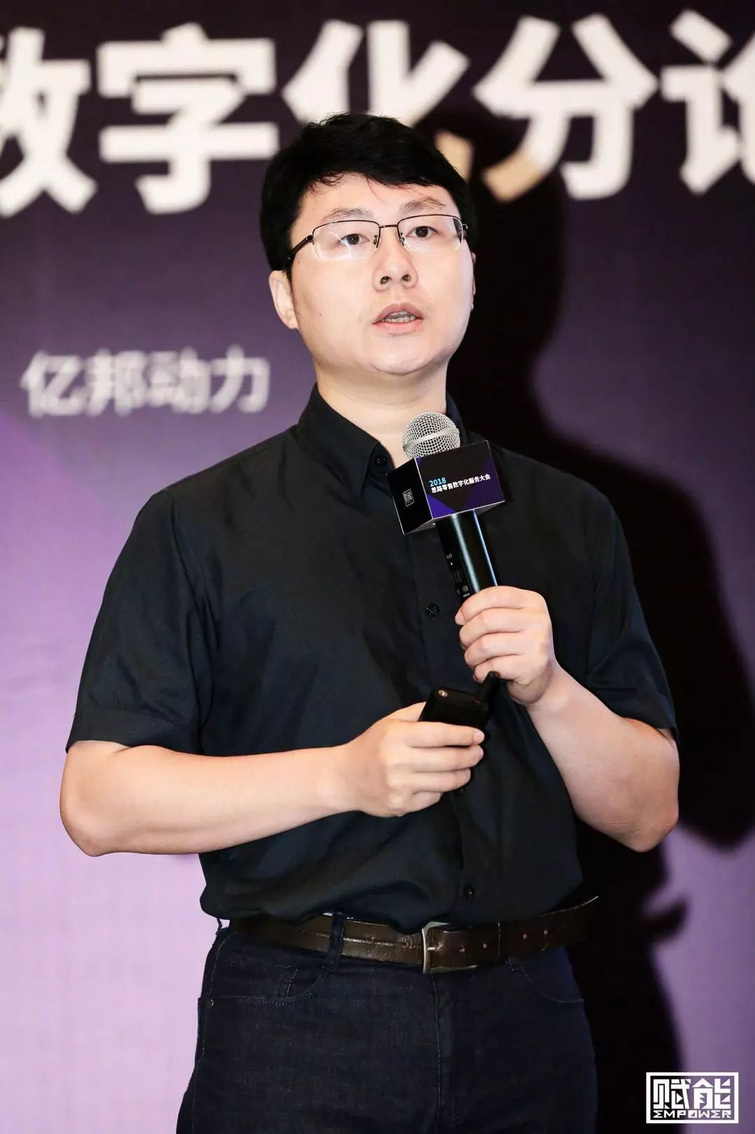 中国社交网用户分析_从社交到商业，你知道社交电商的重要性吗？_社交电商与社群电商