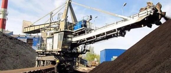 “两会”领导重磅发声稳定商品期货市场 五部委调研港口煤炭囤积