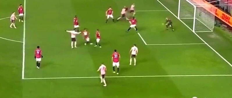 站着踢球，TMD不输才怪！