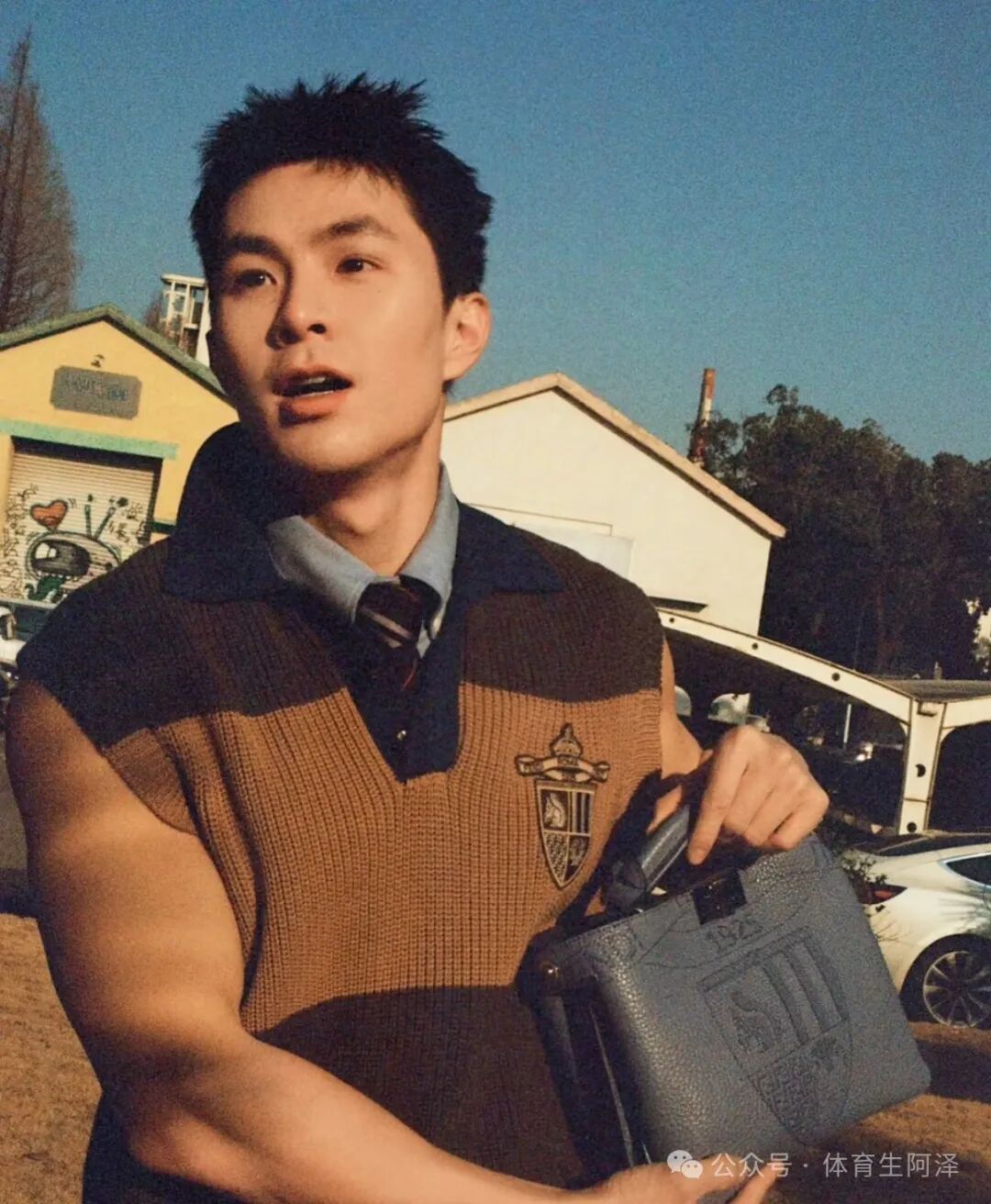 被网友赞称“国服妲己”的李马特，花尽心思“勾引”库克先生......