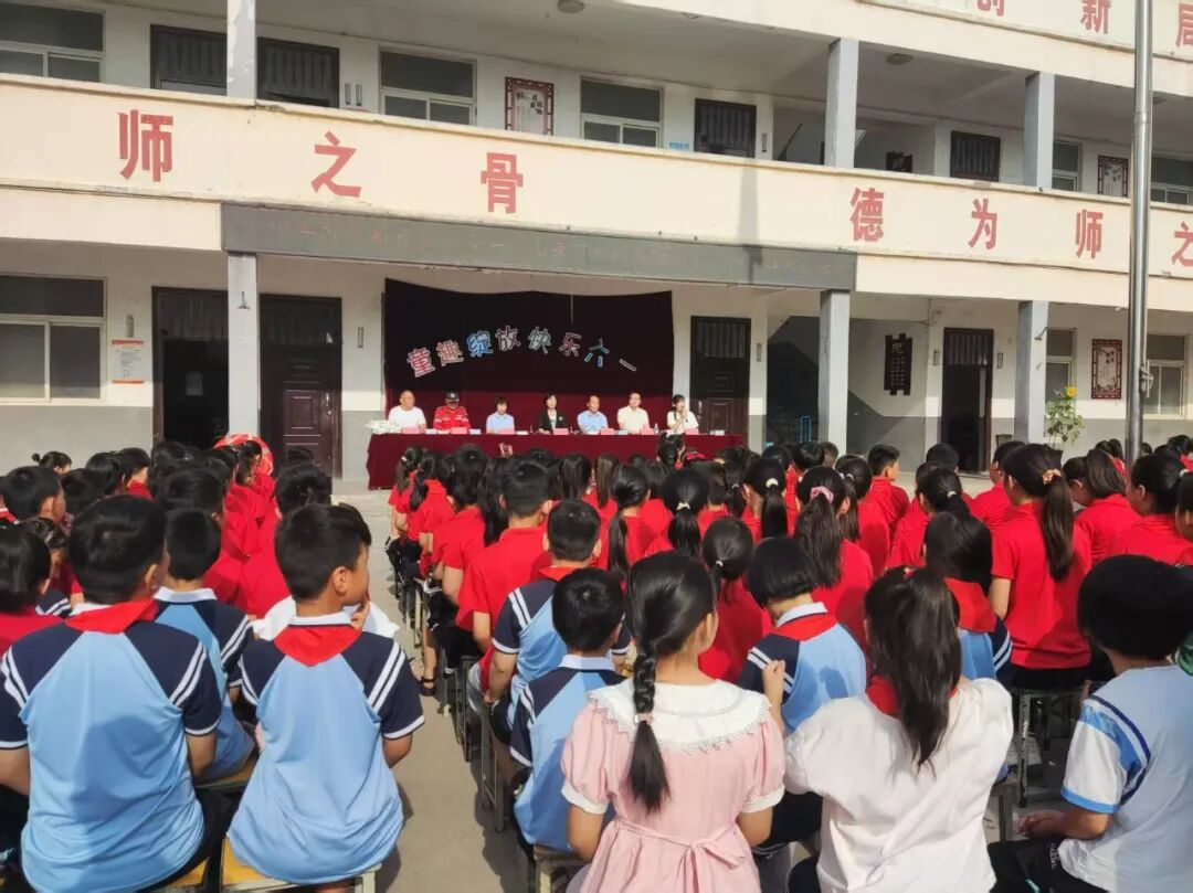 河南省宜阳县司法局：情暖“六一” 与法“童”行