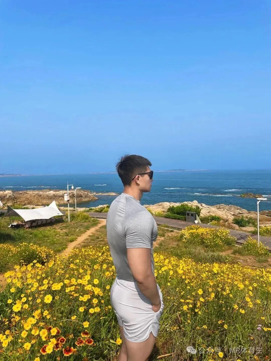 185CM山东肌肉汉子宽肩窄腰身材，又高又壮