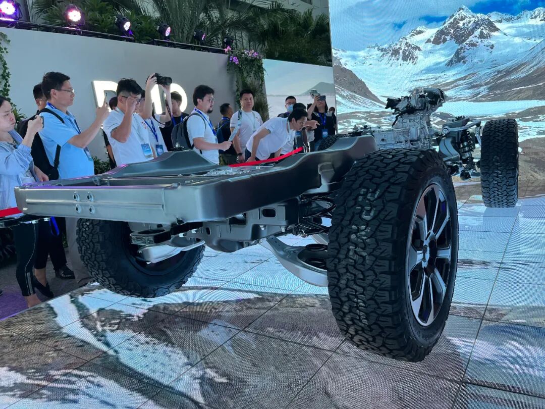 品牌｜“583”硬派家族首曝，方程豹掀新能源汽车“更大的变革”