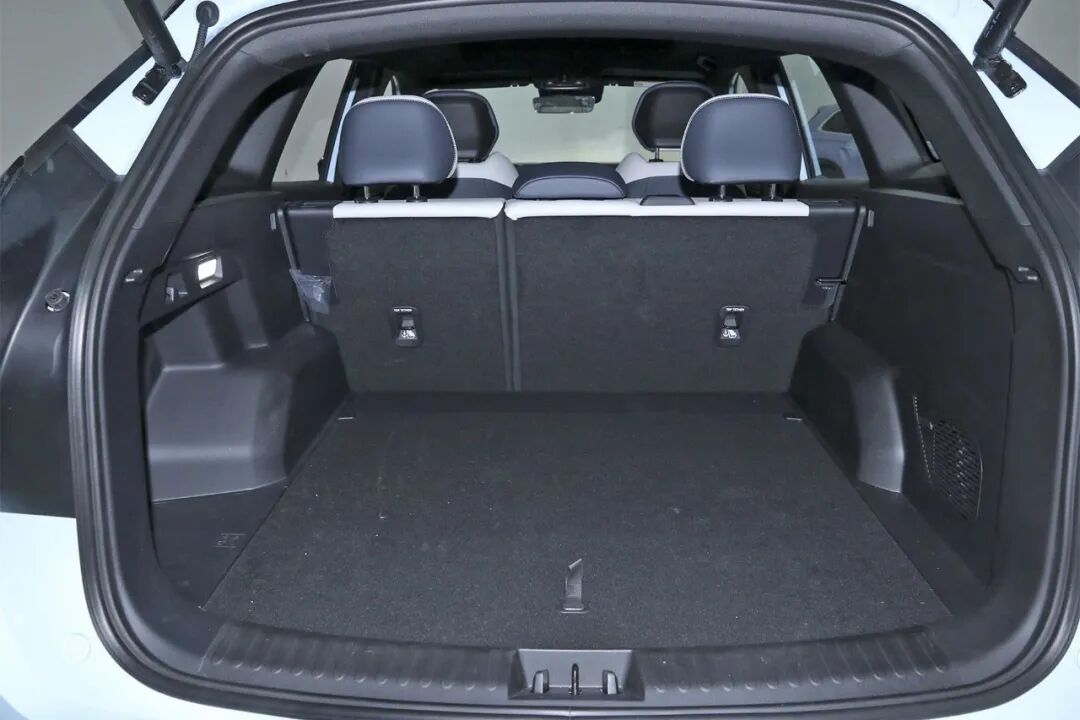 后备箱容积都大于600l,这几款a级suv能装下更多的家乡特产