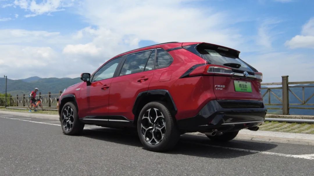 PHEV车型省油是幌子?“真省油”还得看这几款,实测最低2.9L/100km-微信头条网 PHEV车型省油是幌子?“真省油”还得看这几款,实测最低2.9L/100km