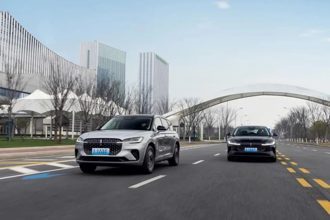 38万起售,细节设计让豪华更美式-爱卡汽车爱咖号