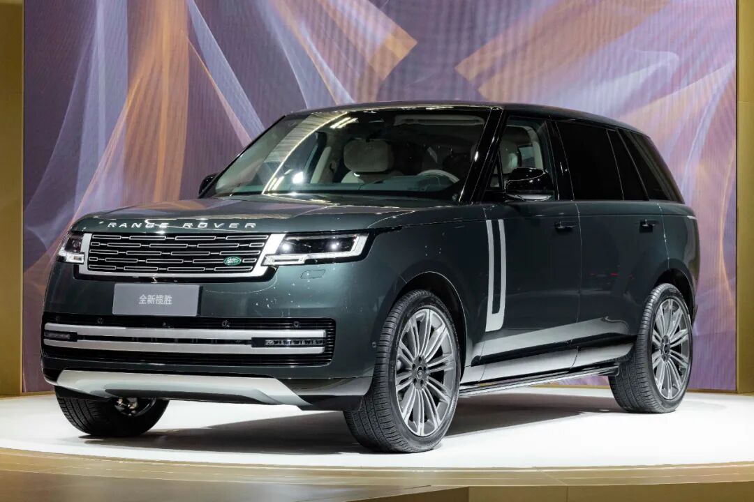 捷豹路虎三车齐发,卫士全系上新v8,品牌重塑后的进击-爱卡汽车爱咖号