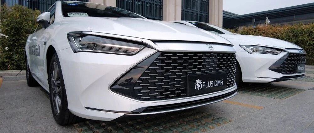 订单10万+，提车等半年 ，为什么比亚迪DM-i超级混动一车难求？