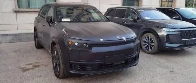 三缸变四缸/定位全尺寸豪华SUV 理想X01最新信息曝光
