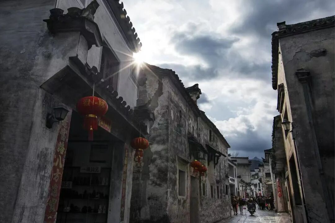 《那时风华正茂:严州师范师生口述史》征文启事