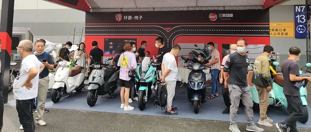 又一款150ADV踏板车型来了！颜值、性能超能打