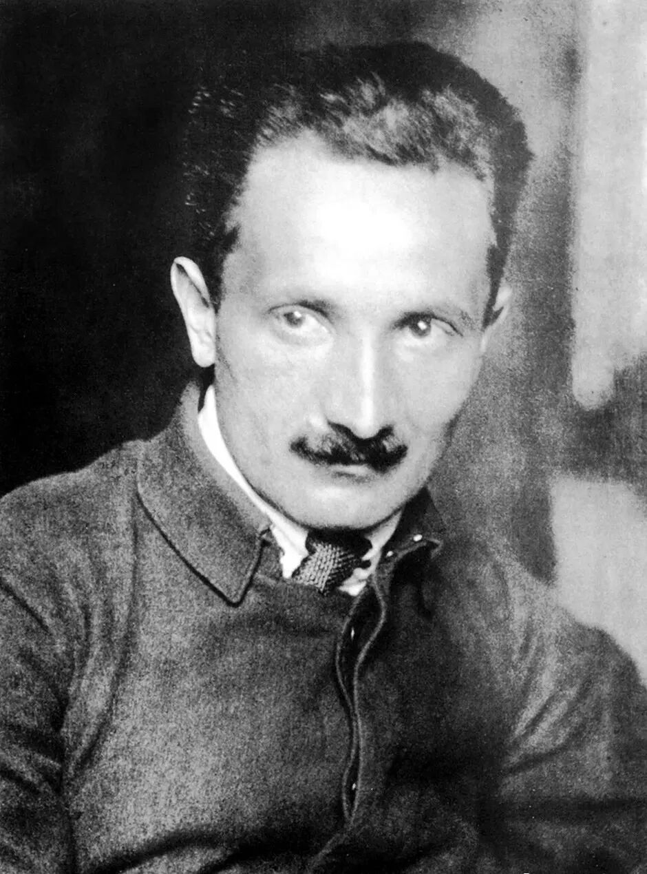 请回答1919一百年前他们都在干什么