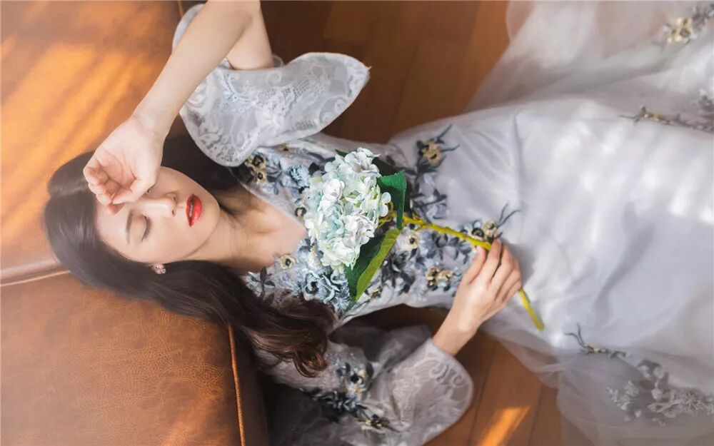 宝贝对不起 放下工作养不起你 拿起工作陪不了你 看哭了 甜妹夜听 微信公众号文章阅读 Wemp