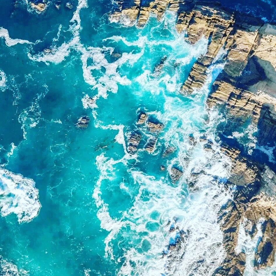 更新iOS12多彩的新壁纸macOS 10.14壁纸和iOS6系统壁纸，高清无水印在这里下载