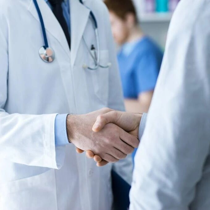 “医生不要和病人成为朋友”，这句话说得真是太棒了？！