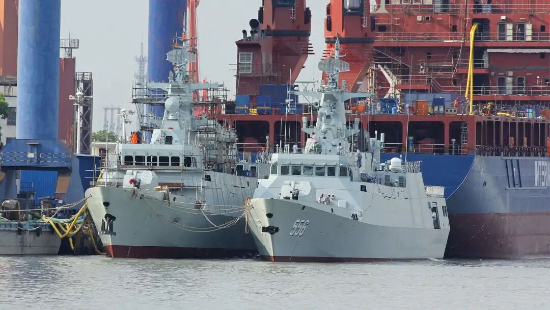 战列舰为什么被淘汰_战舰服役是什么意思_战舰退役