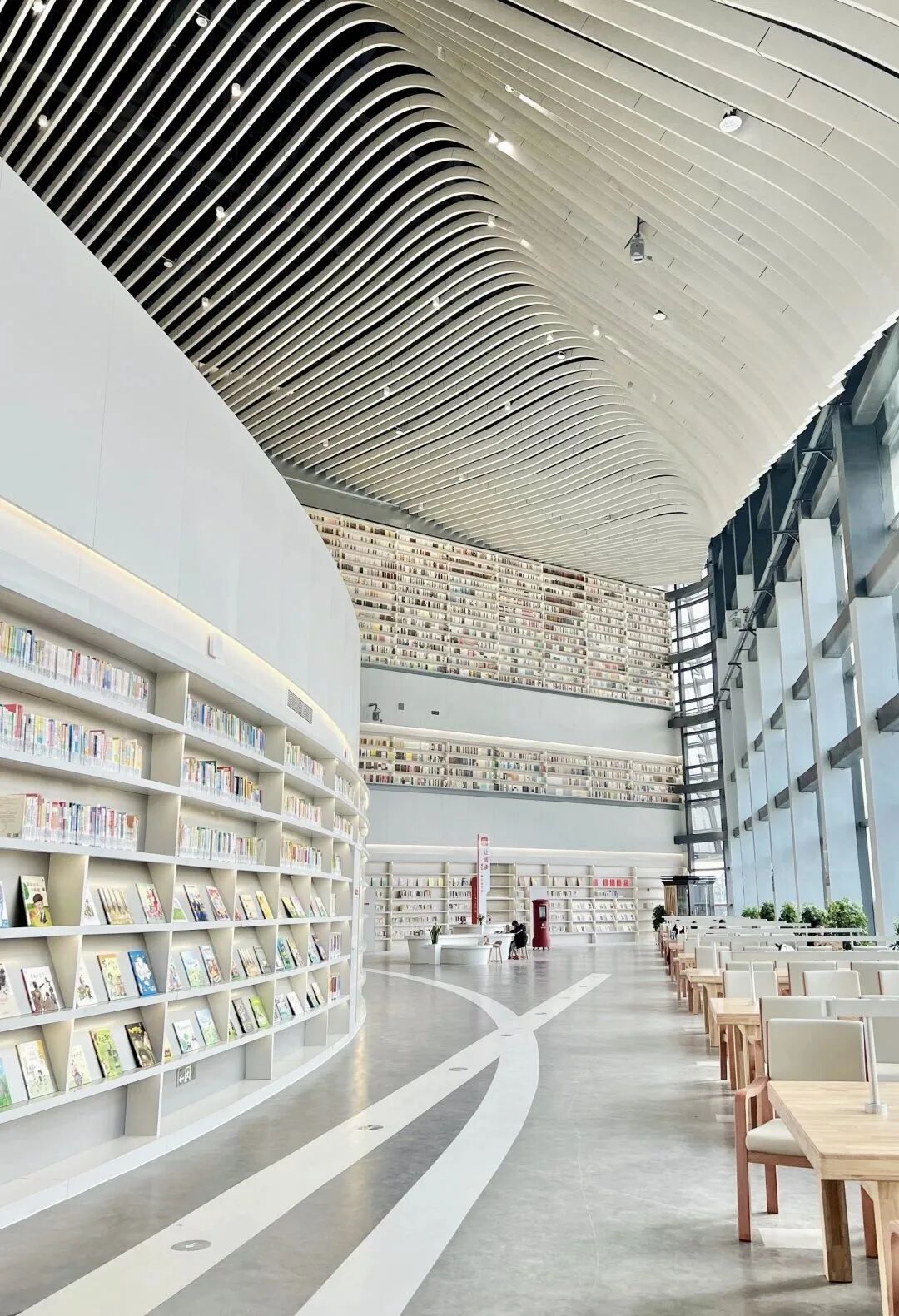 高颜值衢州这个新图书馆必去