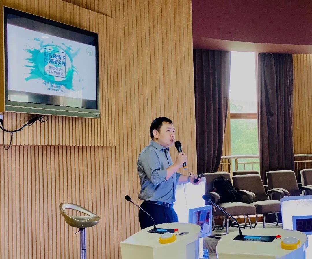 副院长英文 中大名师进中学 | 外国语学院詹成教授、副院长金檀一行赴江苏省锡山高级中学作翻译