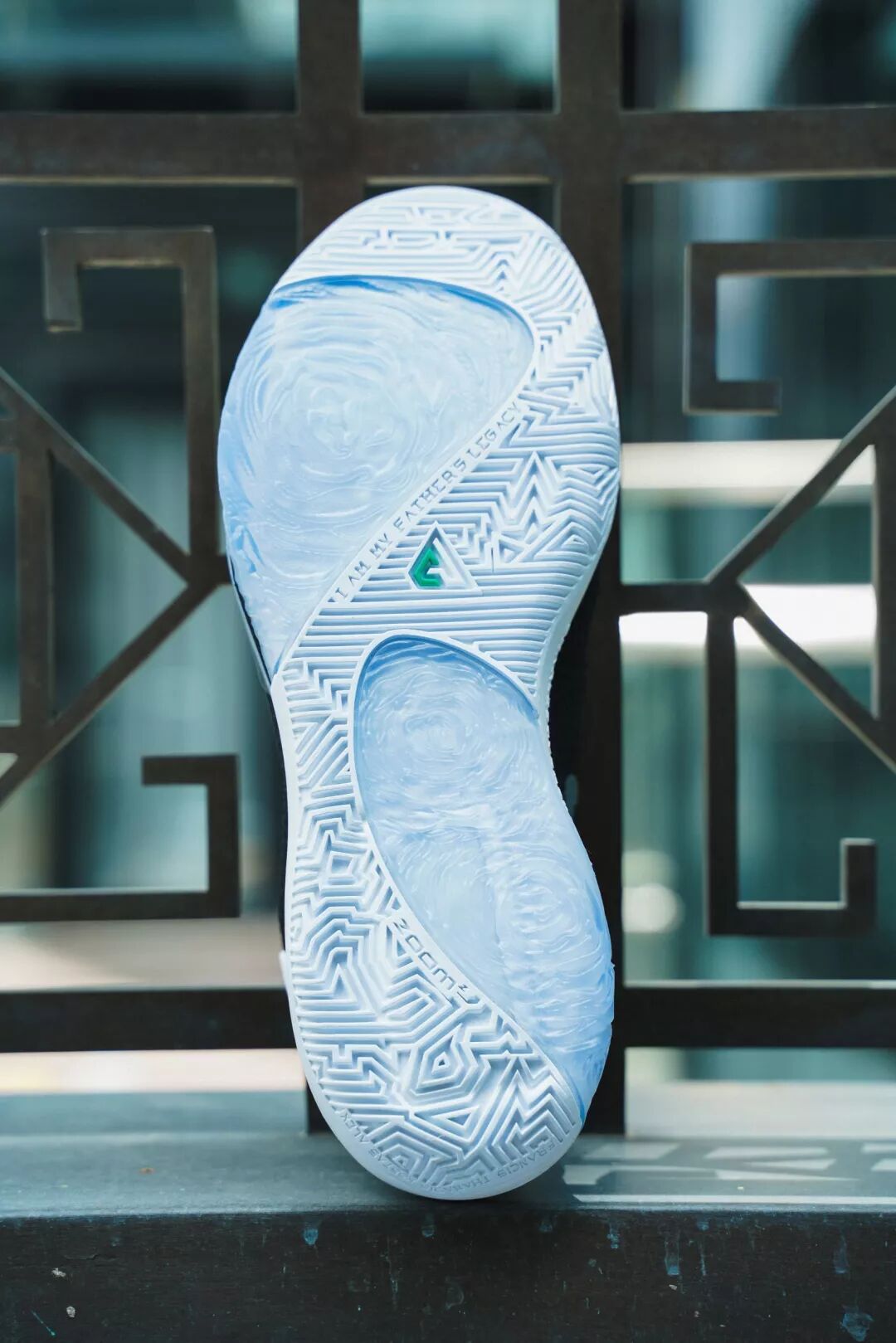 字母哥一代freak1 首发拆解开箱 双层气垫加反钩 中底没有tpu Xcin 微信公众号文章阅读 Wemp