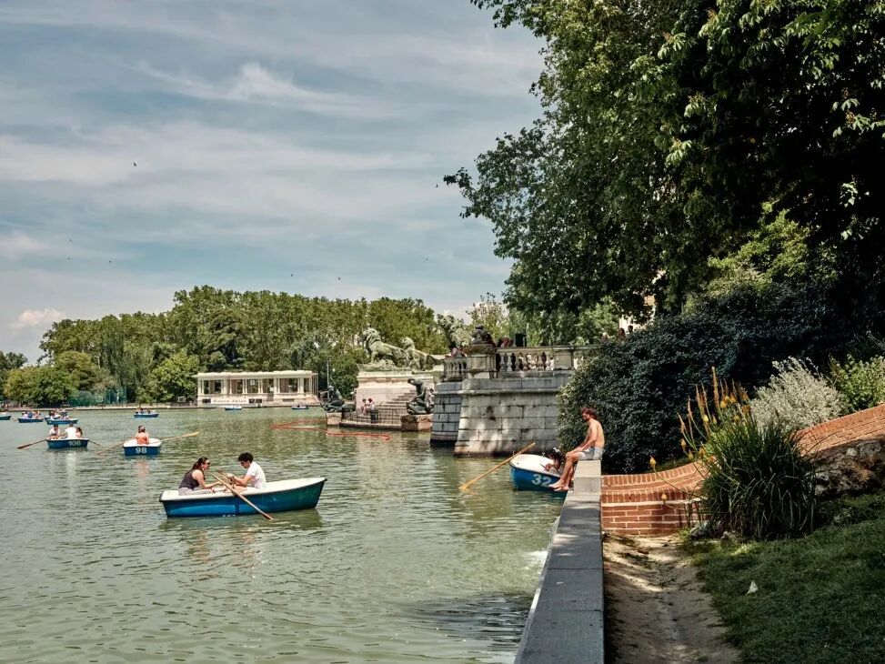 Pubic park in Madrid