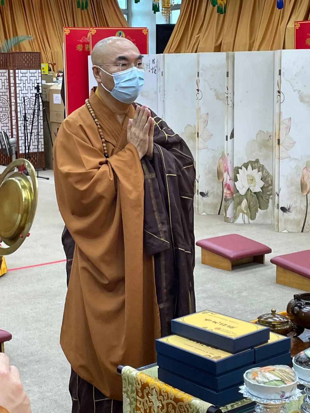 觉光长老百零一岁诞辰紀念 宽运大和尚一行深切缅祝