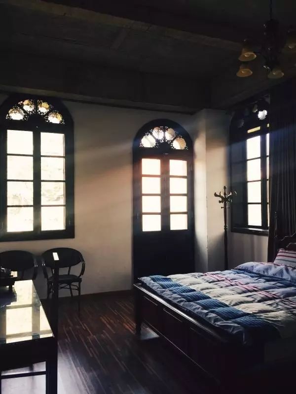 这栋藏在下浩的民国风老宅,即将成为南岸新一代网红!