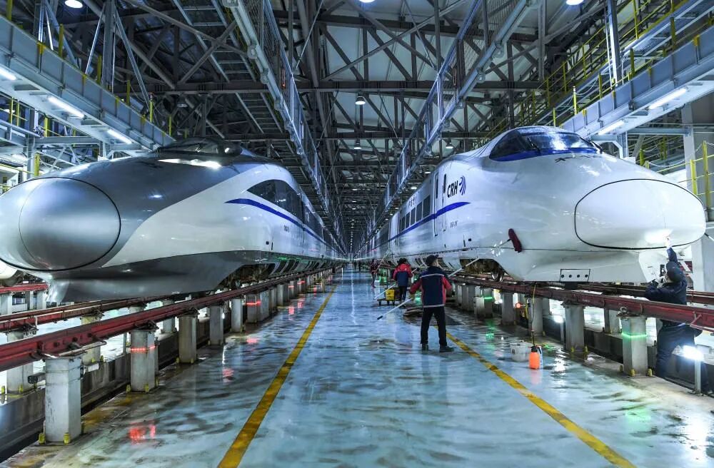 基于BIM+GIS技术的高铁动车运用所数字孪生关键技术研究的图1