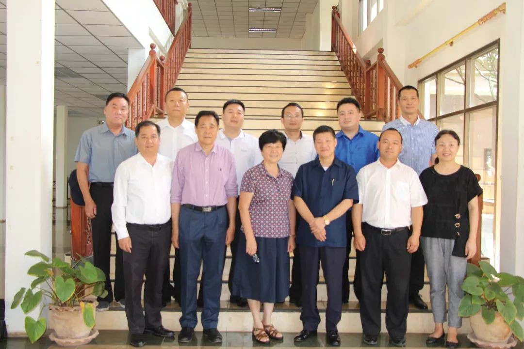 老挝中华总商会 - 主页