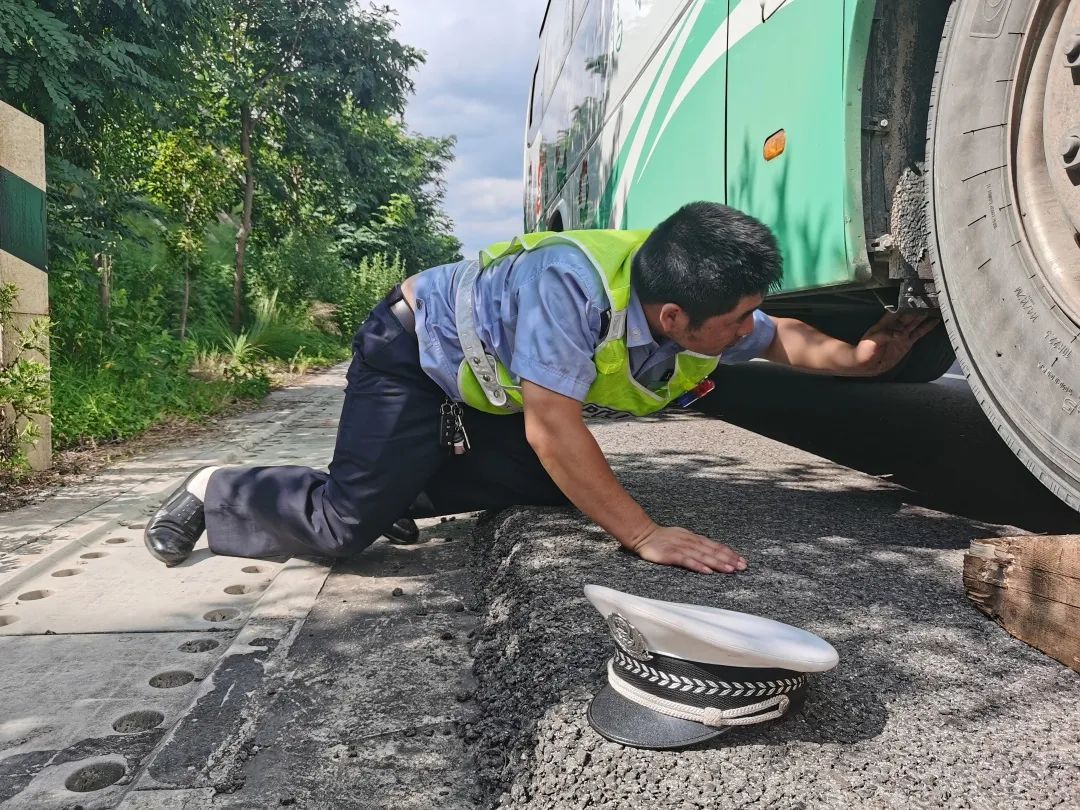 汽车汽车道路救援_昆山汽车困境救援_北京 汽车 救援