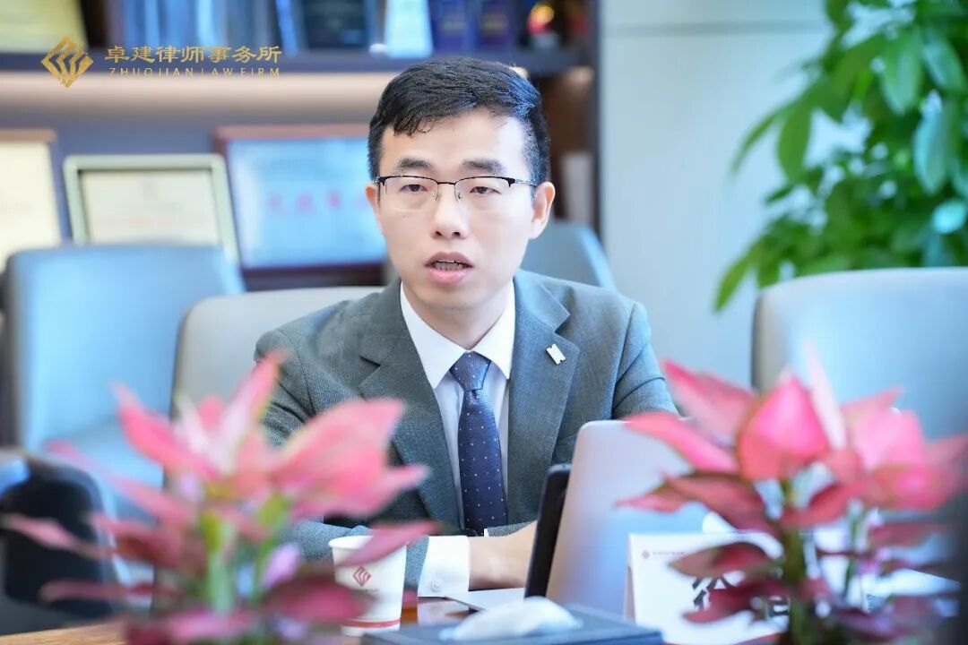 动态|创新引领、协同共进！卓建人工智能法律治理专业委员会正式成立
