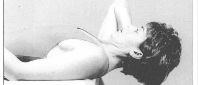 这两种人千万别乱扭脖子！严重可致瘫