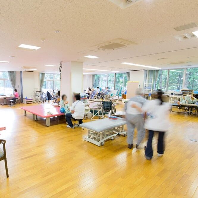 康复医师何去何从？国内顶级康复医学科复旦华山医院或给出示范