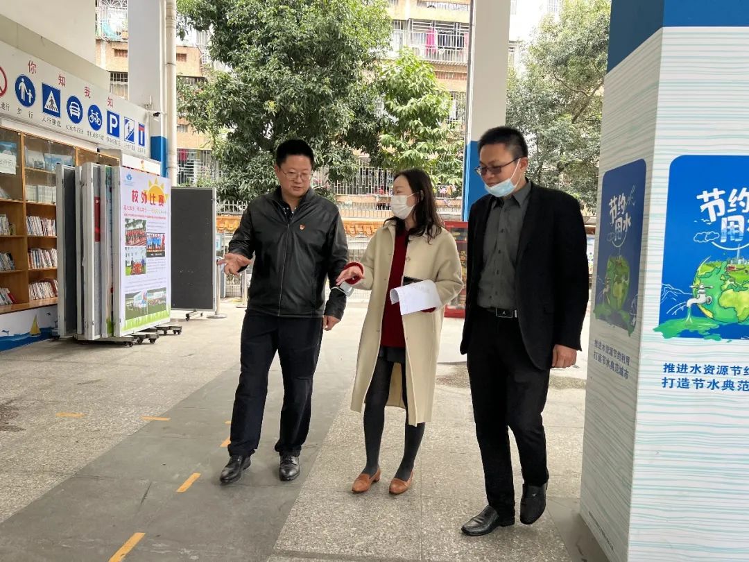 2月17日，福田区教育局2022年春季复学工作检查组，莅临我校进行开学工作