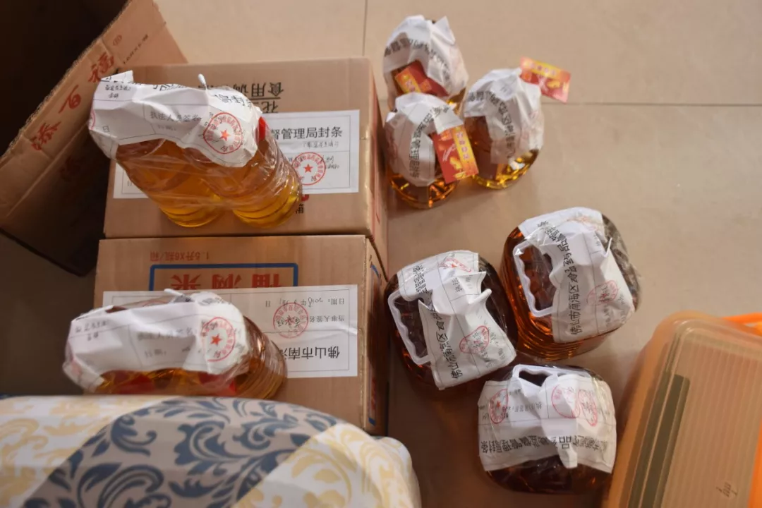 严打食品犯罪!今年1至5月,广东警方破食品刑事案件464起 严打食品犯罪!今年1至5月,广东警方破食品刑事案件464起