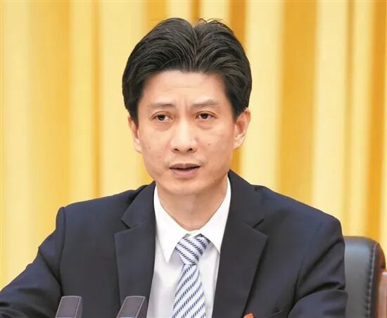 全国人大代表,汕头市委书记温湛滨:加快建设现代化活力经济特区 汕头"