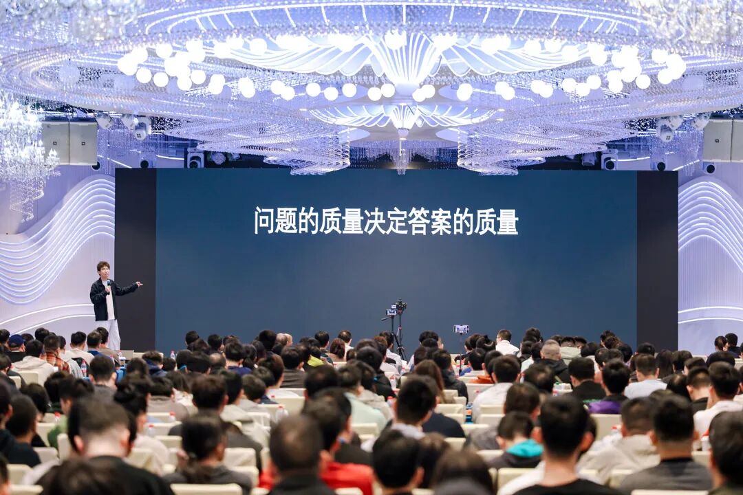 独立开发者AI音乐订阅站从0到月入万刀冷启动经验复盘