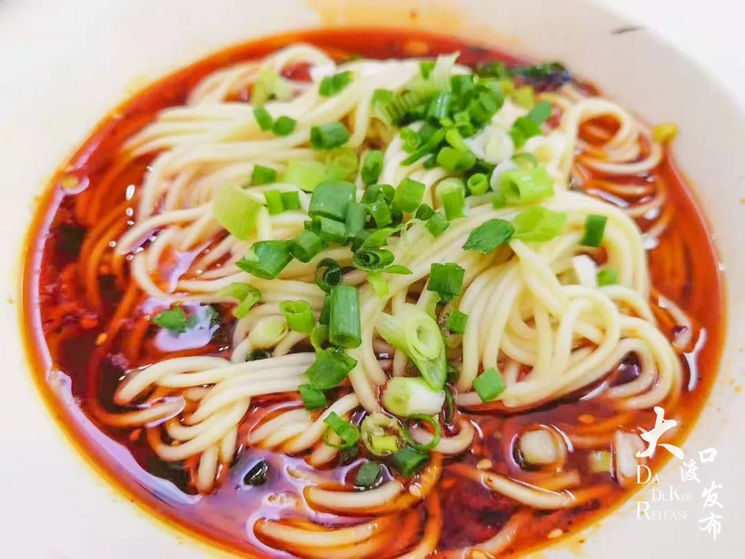 大渡口把重庆小面带到了深圳糖酒会