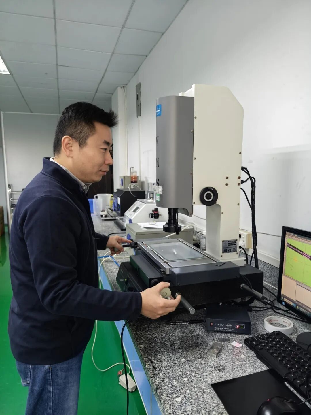 医疗器械怎么跑致敬劳动者 ｜ 先进劳动者彭玮俊：从“跟跑”到“领跑” 筑牢国产医疗器械安全底线_https://www.jmylbn.com_新闻资讯_第3张