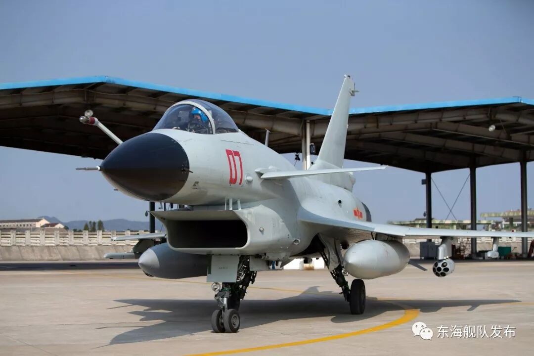 雷霆出击看歼10如何精准点穴