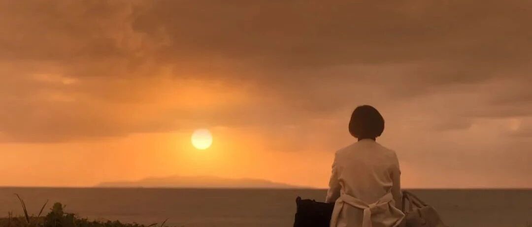 产房里的女人没有尊严。