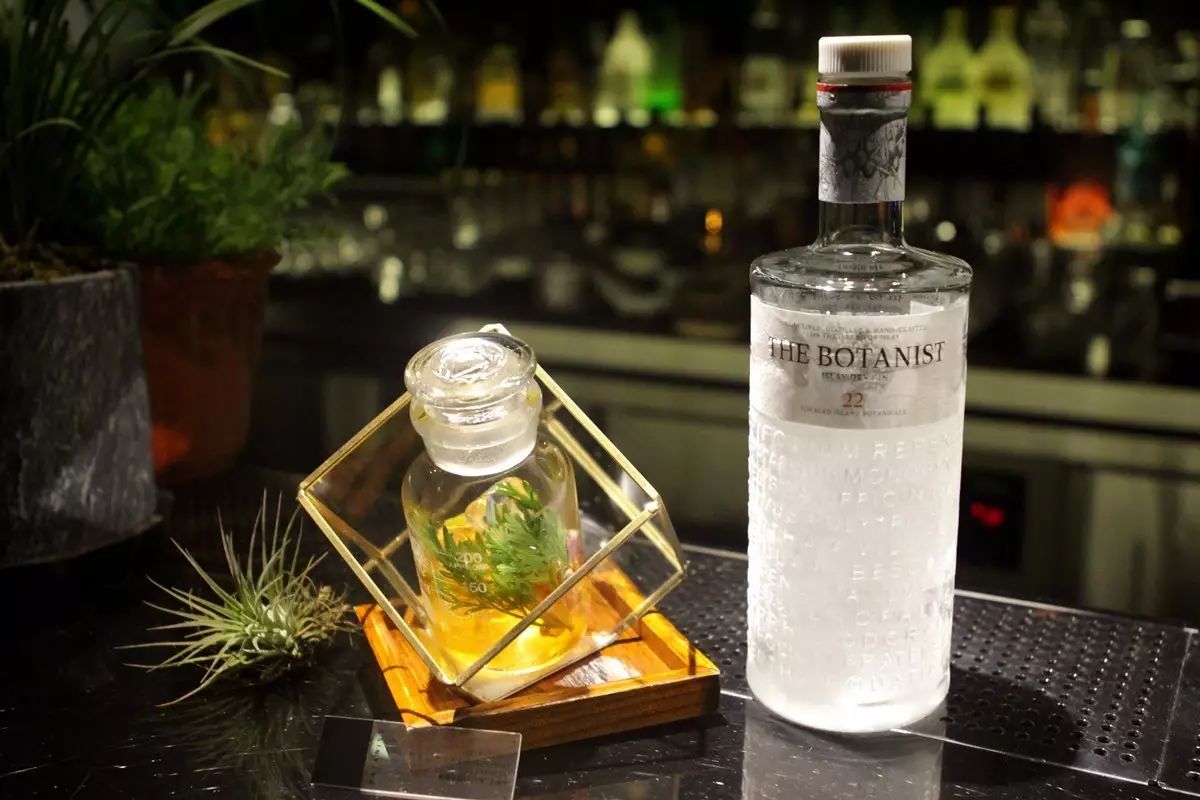 金酒,你的名字.