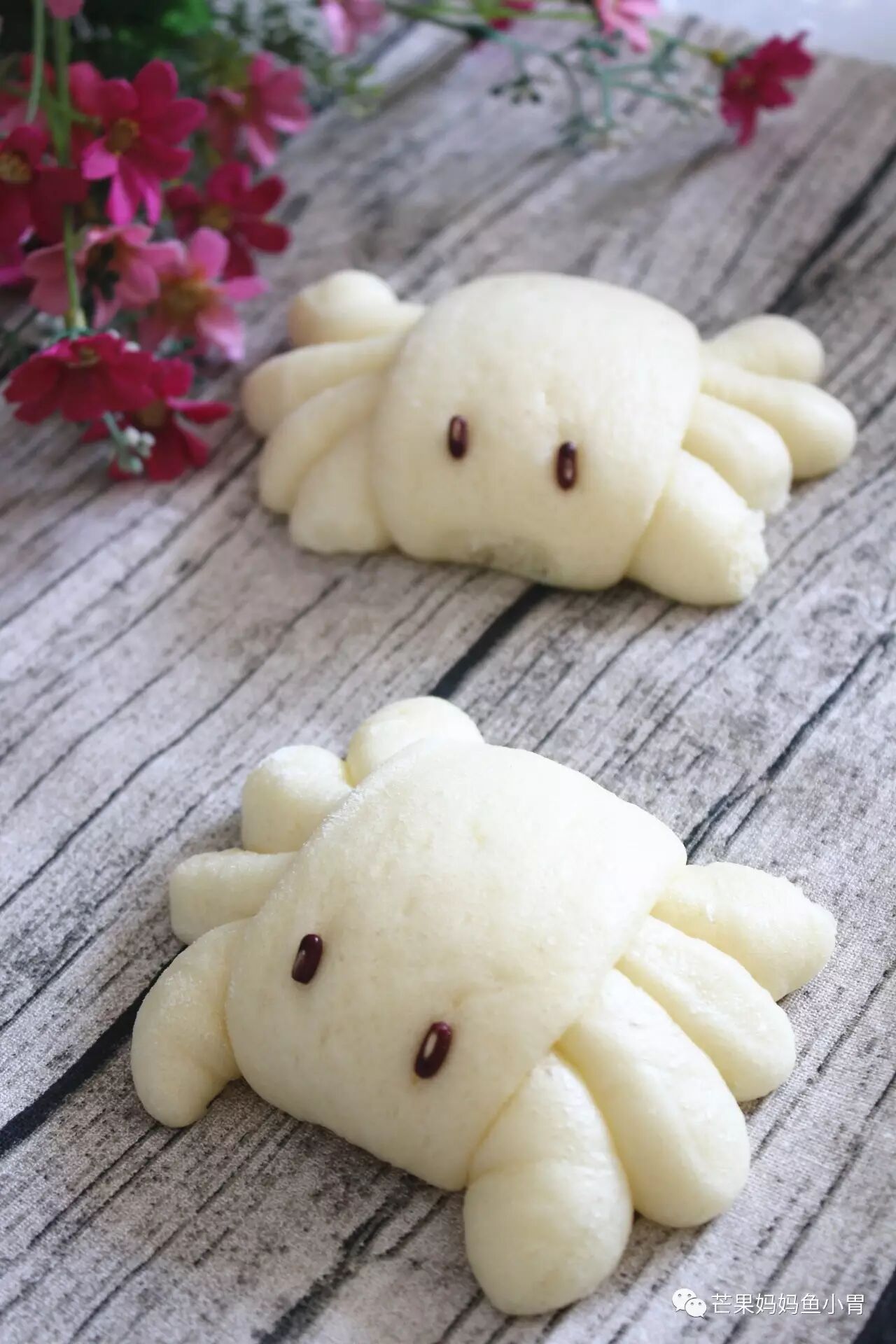 让小朋友爱上吃饭的大螃蟹馒头