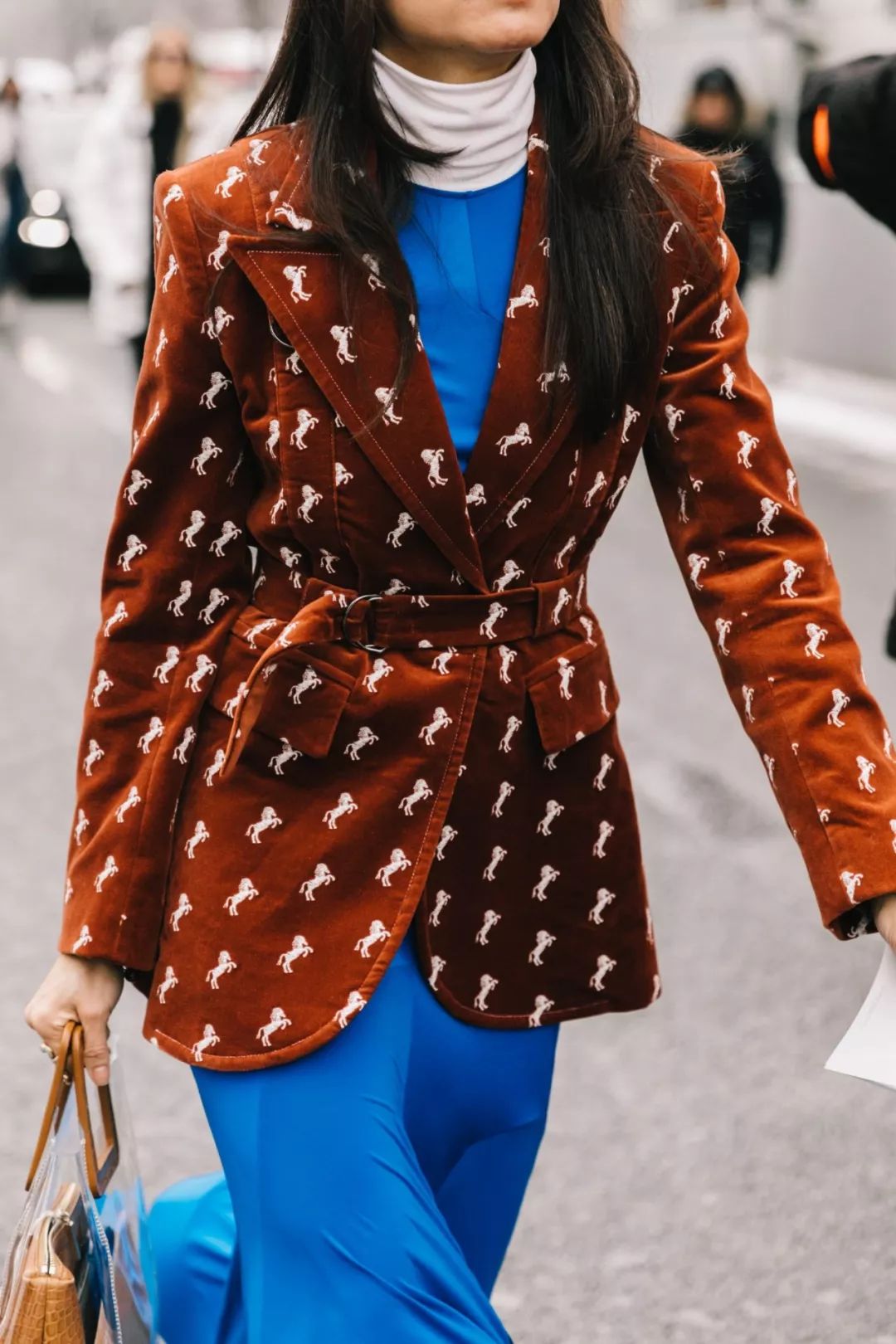 今年秋冬穿上小高領，比買對大衣更重要！ 時尚 第45張