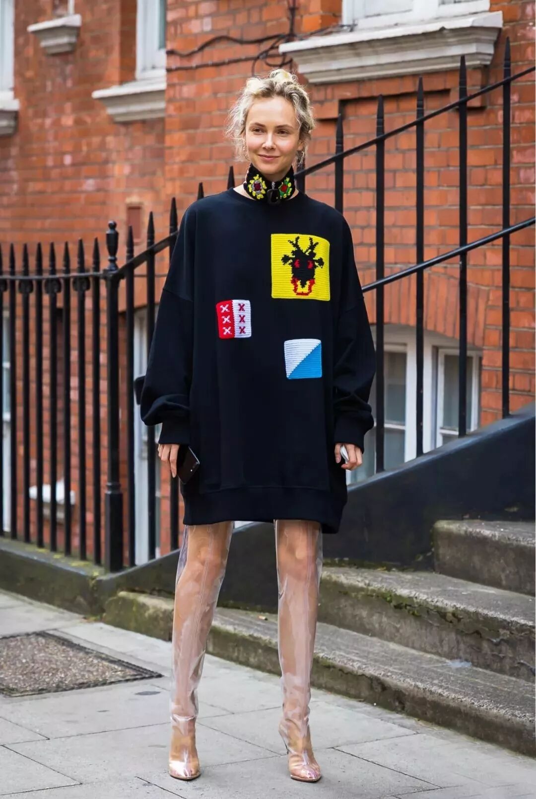 我打賭，19年開春穿上「花毛衣」，才最時髦好看！ 家居 第14張