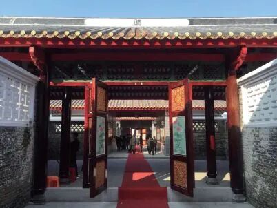 万石振家声"因而居扶溪村后建祖屋亦然,所迁之处均以"武威堂"为堂号